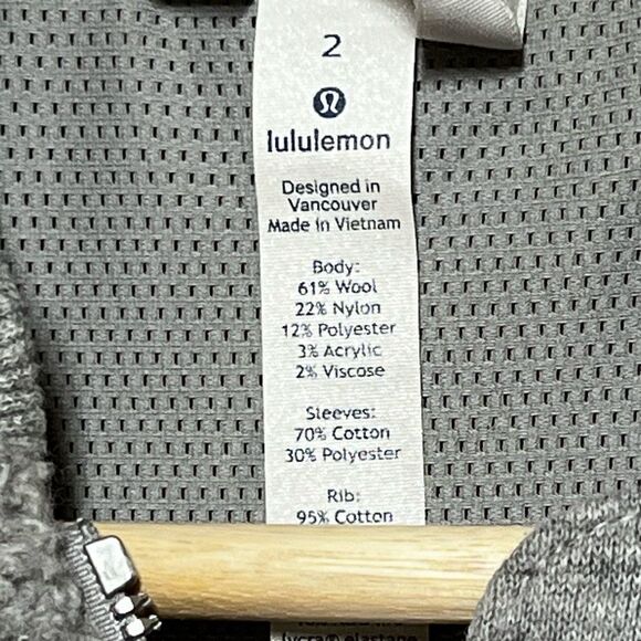 Lululemon Grey Standout Wool Sherpa Jacket Womens Sz 2 - Picture 5 of 5